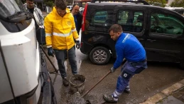 İZSU Ekipleri Yoğun Yağışlara Karşı Tam Kadro Sahada