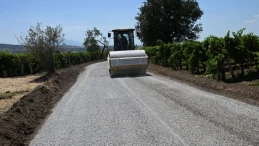 Manisa BB Halitpaşa-Lütfiye arası yolu yeniliyor