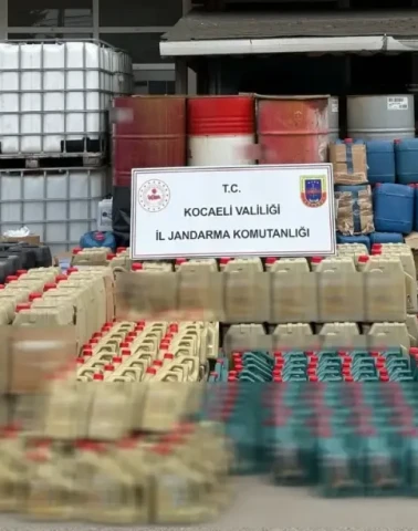 21 bin 600 litre sahte madeni yağ ele geçirildi