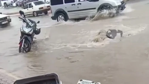 Osmaniye’de kuvvetli sağanak etkili oldu