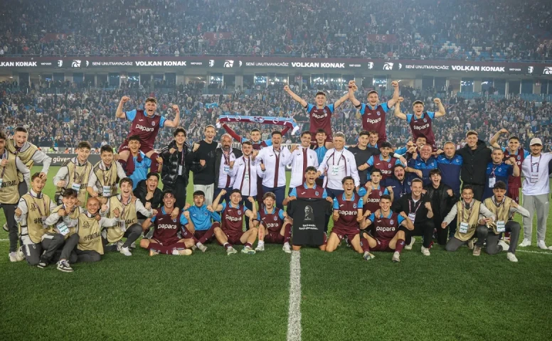 Trabzonspor U19 maçının taraftar sayısı rekoru İtalyanları büyüledi