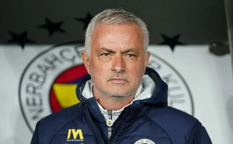 Fenerbahçe Şokta! Brezilya Federesyonu, Mourinho'ya Talip Oldu!